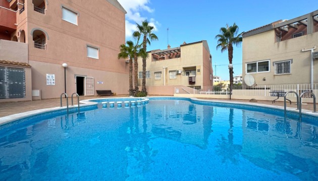 Herverkoop - Apartment - Orihuela Costa - Villamartín