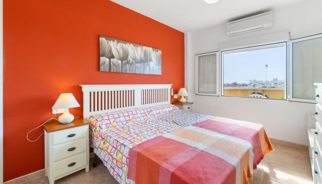 Herverkoop - Apartment - Orihuela Costa - Campoamor