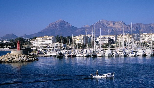 Nueva construcción  - Chalet Independiente - Finestrat