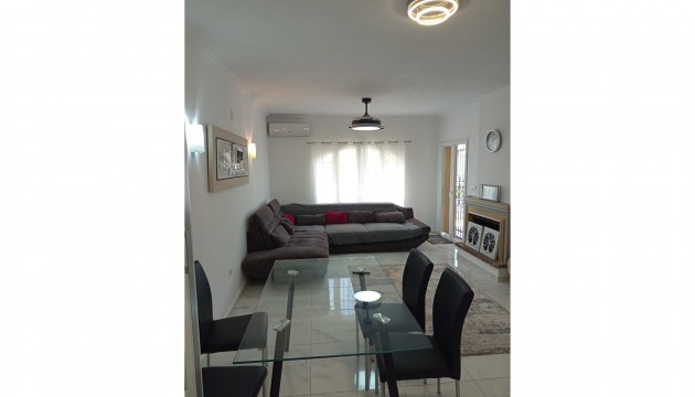 Resale - Townhouse - Orihuela Costa - Villamartín