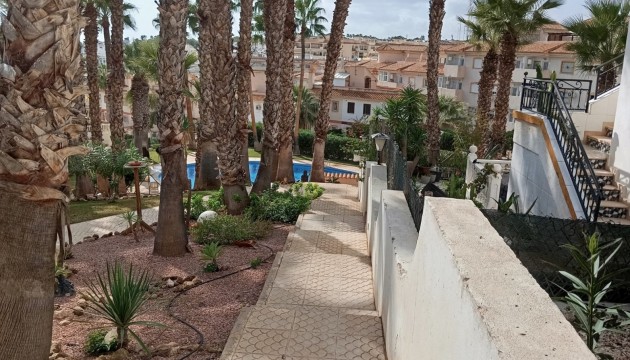 Resale - Townhouse - Orihuela Costa - Villamartín