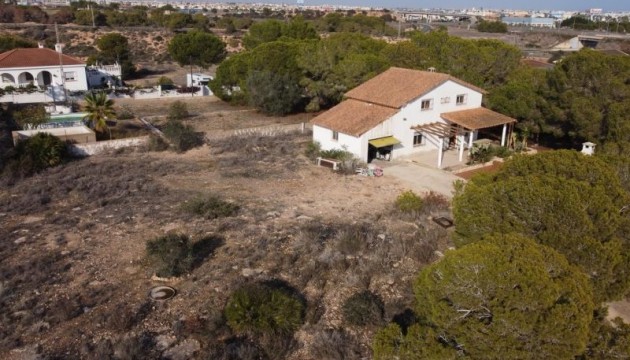 Herverkoop - Detached Villa - Orihuela Costa