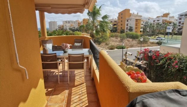 Resale - Apartment - Torrevieja