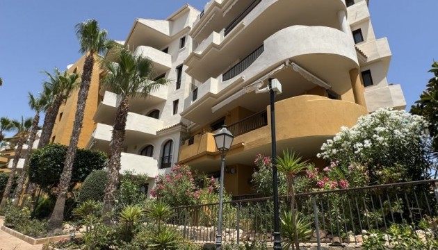 Resale - Apartment - Torrevieja