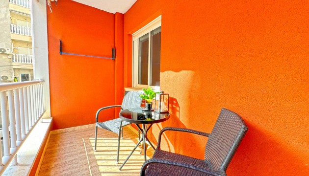 Herverkoop - Apartment - Torrevieja - Playa del Cura