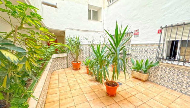 Herverkoop - Apartment - Torrevieja - Playa del Cura