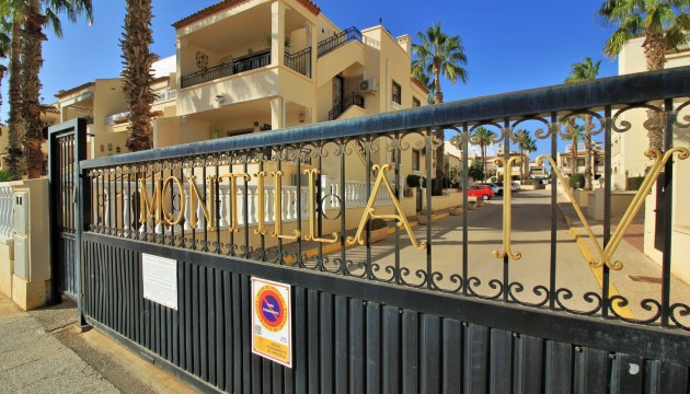 Herverkoop - Apartment - Orihuela Costa - Playa Flamenca