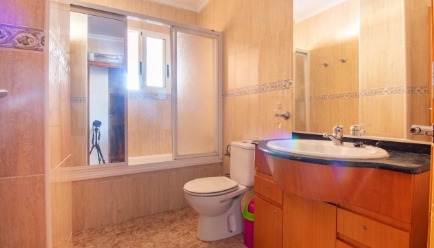 Herverkoop - Apartment - Torrevieja - Playa de los locos