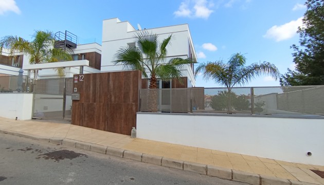 Herverkoop - Detached Villa - Orihuela Costa - Villamartín