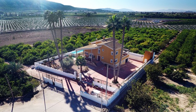 Herverkoop - Country House - Orihuela