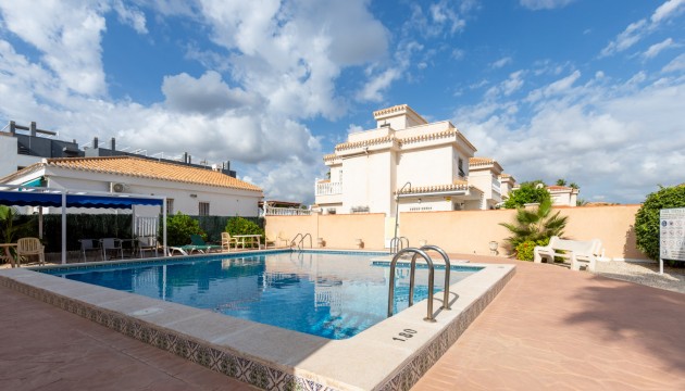 Reventa - Chalet Independiente - Orihuela Costa - Playa Flamenca