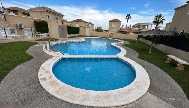 Wiederverkauf - Duplex - Torrevieja