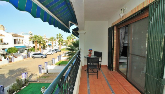 Resale - Apartment - Orihuela Costa - Villamartín