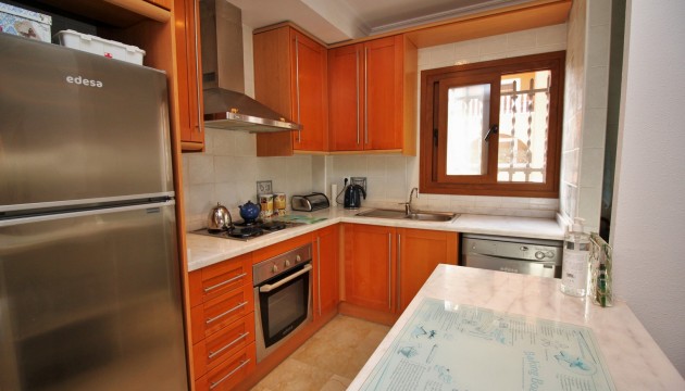 Resale - Apartment - Orihuela Costa - Villamartín