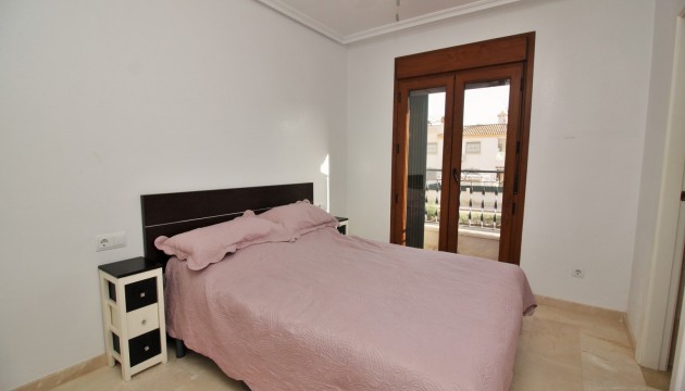 Resale - Apartment - Orihuela Costa - Villamartín