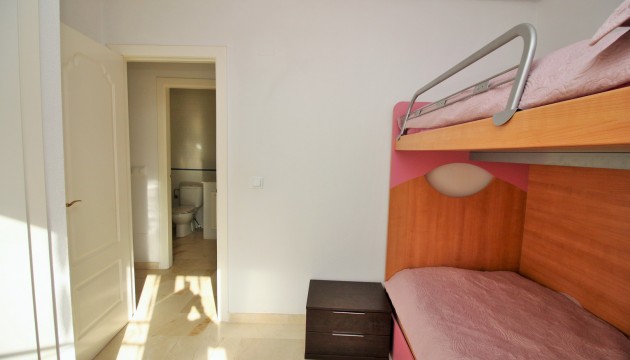 Resale - Apartment - Orihuela Costa - Villamartín