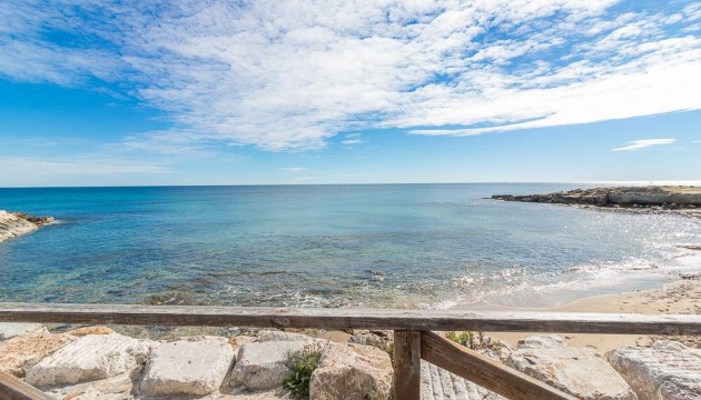 Resale - Detached Villa - Orihuela Costa - Punta Prima