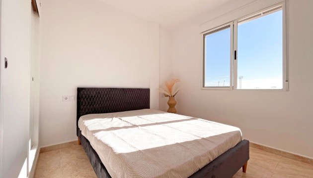 Resale - Apartment - Orihuela Costa - Playa Flamenca