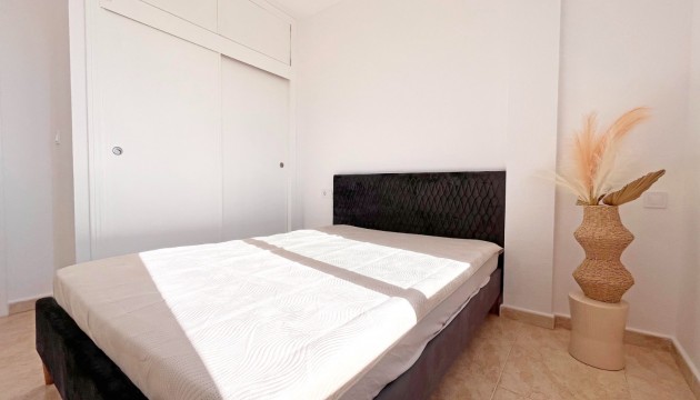 Resale - Apartment - Orihuela Costa - Playa Flamenca