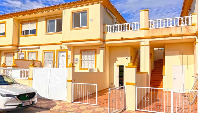 Resale - Apartment - Orihuela Costa - Playa Flamenca