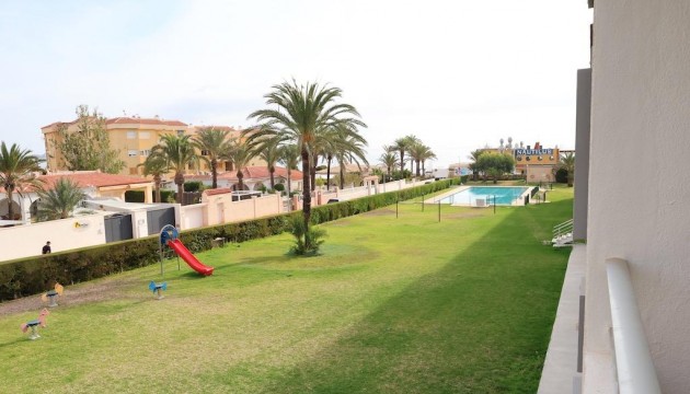 Resale - Apartment - Torrevieja - Punta Prima