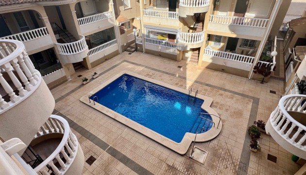 Resale - Apartment - Orihuela Costa - La Florida