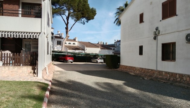 Resale - Apartment - Orihuela Costa - Villamartín