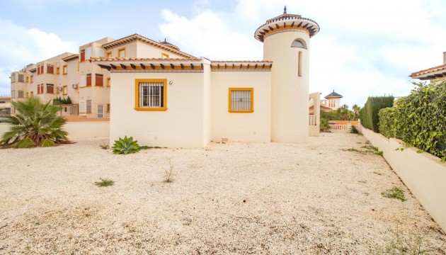 Resale - Detached Villa - Orihuela Costa - Lomas de Cabo Roig