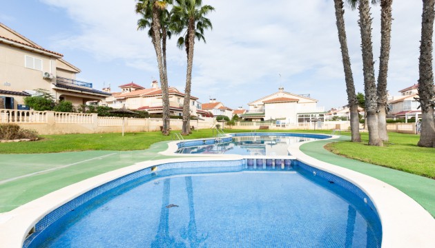 Resale - Bungalow - Orihuela Costa - Playa Flamenca