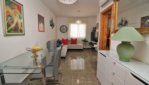 Перепродажа - Квартира - Torrevieja