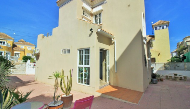 Begagnad - Fristående Villa - Orihuela Costa - Villamartín