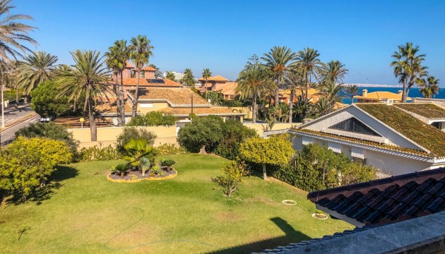 Herverkoop - Detached Villa - Orihuela Costa - Cabo Roig