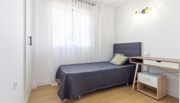 Herverkoop - Apartment - Torrevieja - La veleta