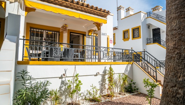 Herverkoop - Semi Detached Villa - Orihuela Costa - Villamartín