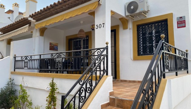 Herverkoop - Semi Detached Villa - Orihuela Costa - Villamartín