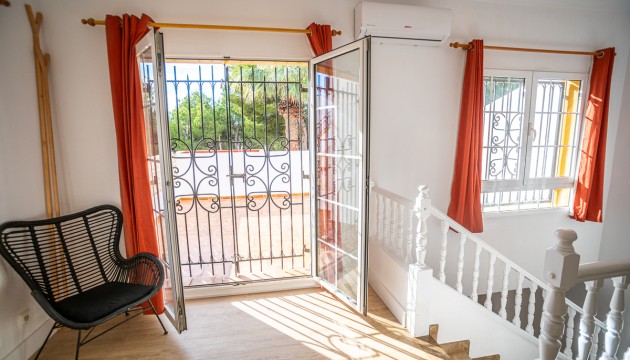 Herverkoop - Semi Detached Villa - Orihuela Costa - Villamartín