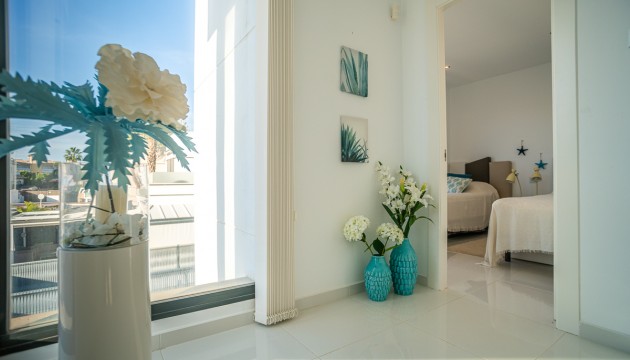 Herverkoop - Detached Villa - Orihuela Costa - Lomas de Cabo Roig