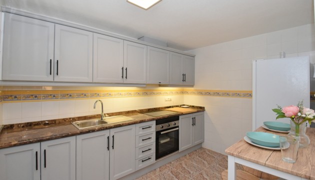 Resale - Apartment - Orihuela Costa - Villamartín