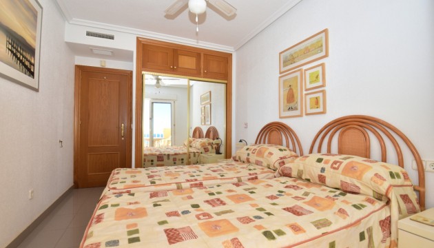 Herverkoop - Apartment - Orihuela Costa - Campoamor