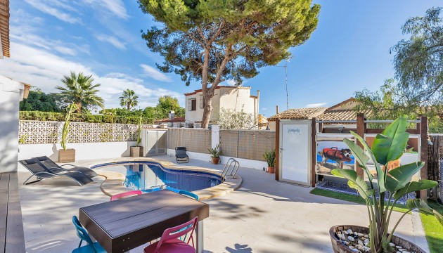 Resale - Detached Villa - Orihuela Costa