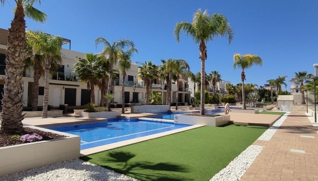 Herverkoop - Apartment - Orihuela Costa - La Zenia