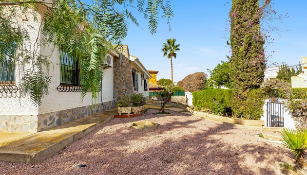 Wiederverkauf - Detached Villa - Torrevieja - Los Balcones - Los Altos del Edén