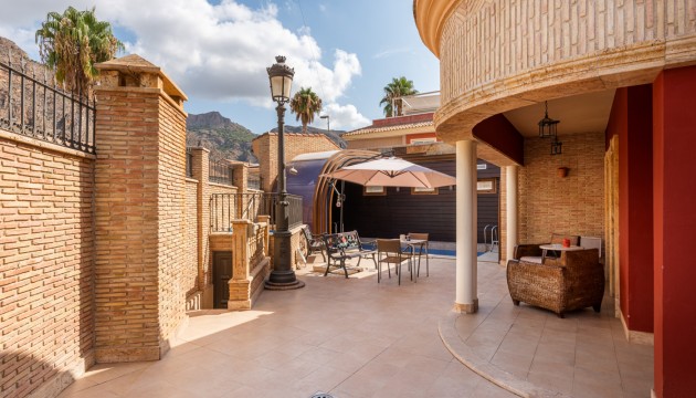 Herverkoop - Detached Villa - Orihuela