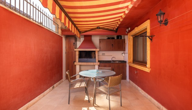 Herverkoop - Detached Villa - Orihuela