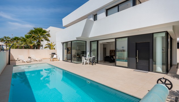 Herverkoop - Detached Villa - Ciudad Quesada