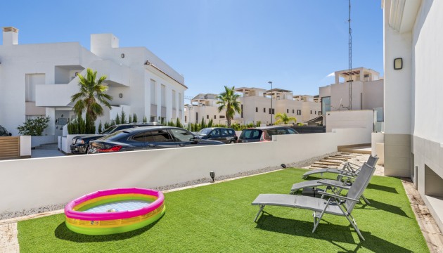 Herverkoop - Semi Detached Villa - Ciudad Quesada