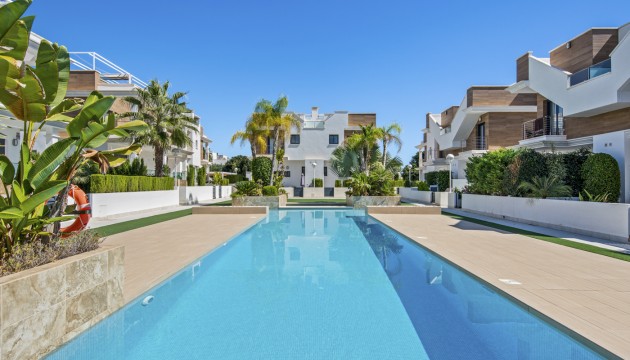 Herverkoop - Semi Detached Villa - Ciudad Quesada