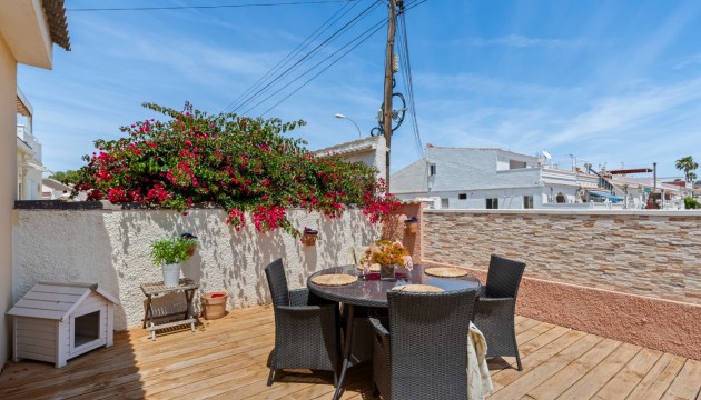 Resale - Detached Villa - Torrevieja