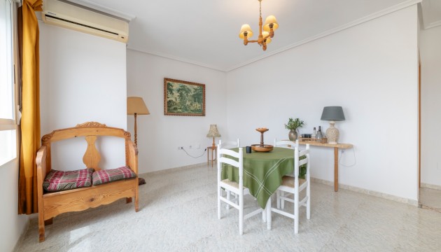 Videresalg - Apartment - Los Montesinos