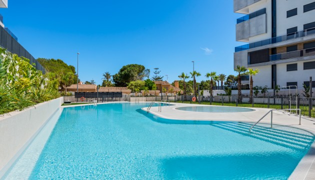 Herverkoop - Apartment - Orihuela Costa - Campoamor